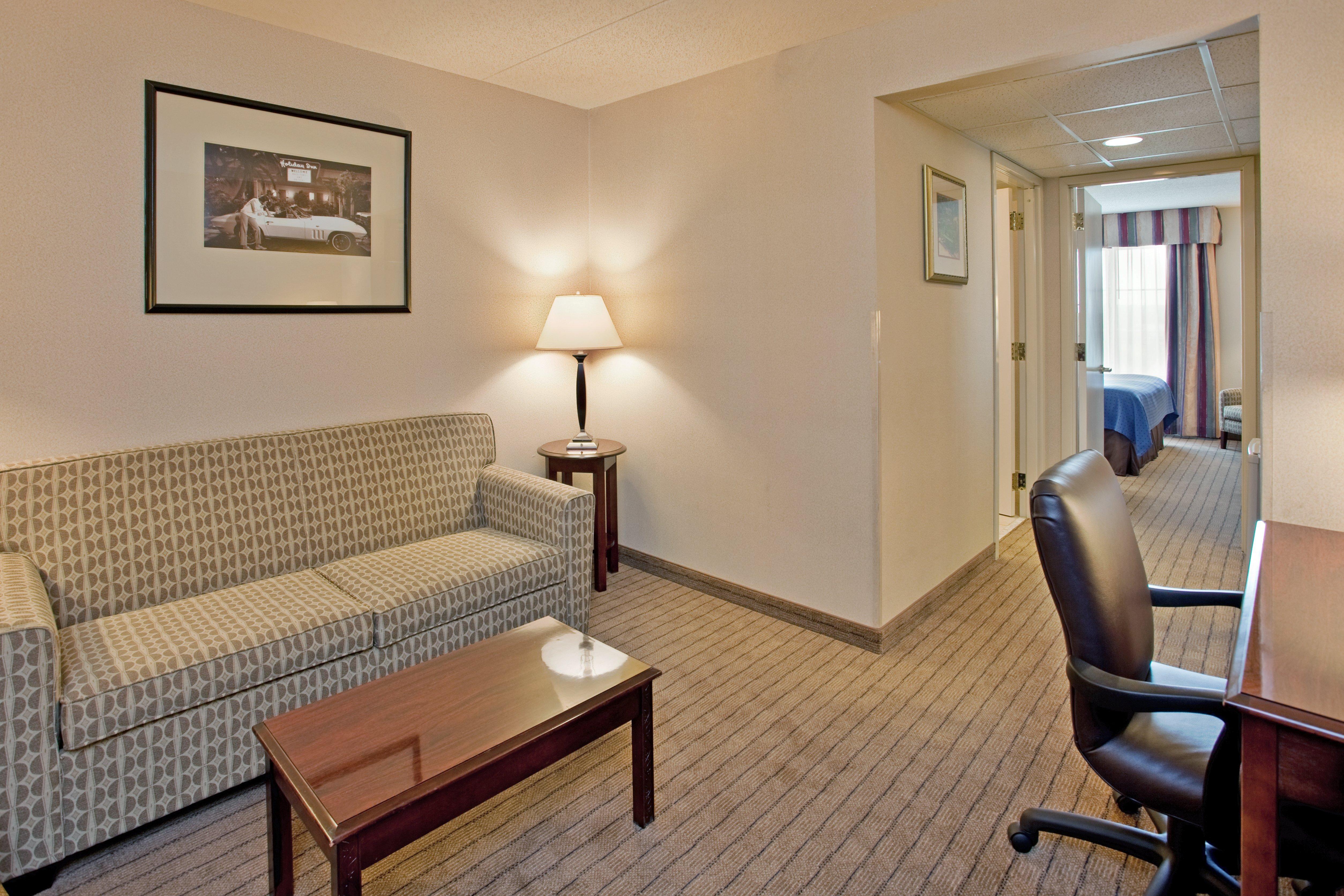 Holiday Inn Hotel & Suites Overland Park-Convention Center By Ihg Ngoại thất bức ảnh