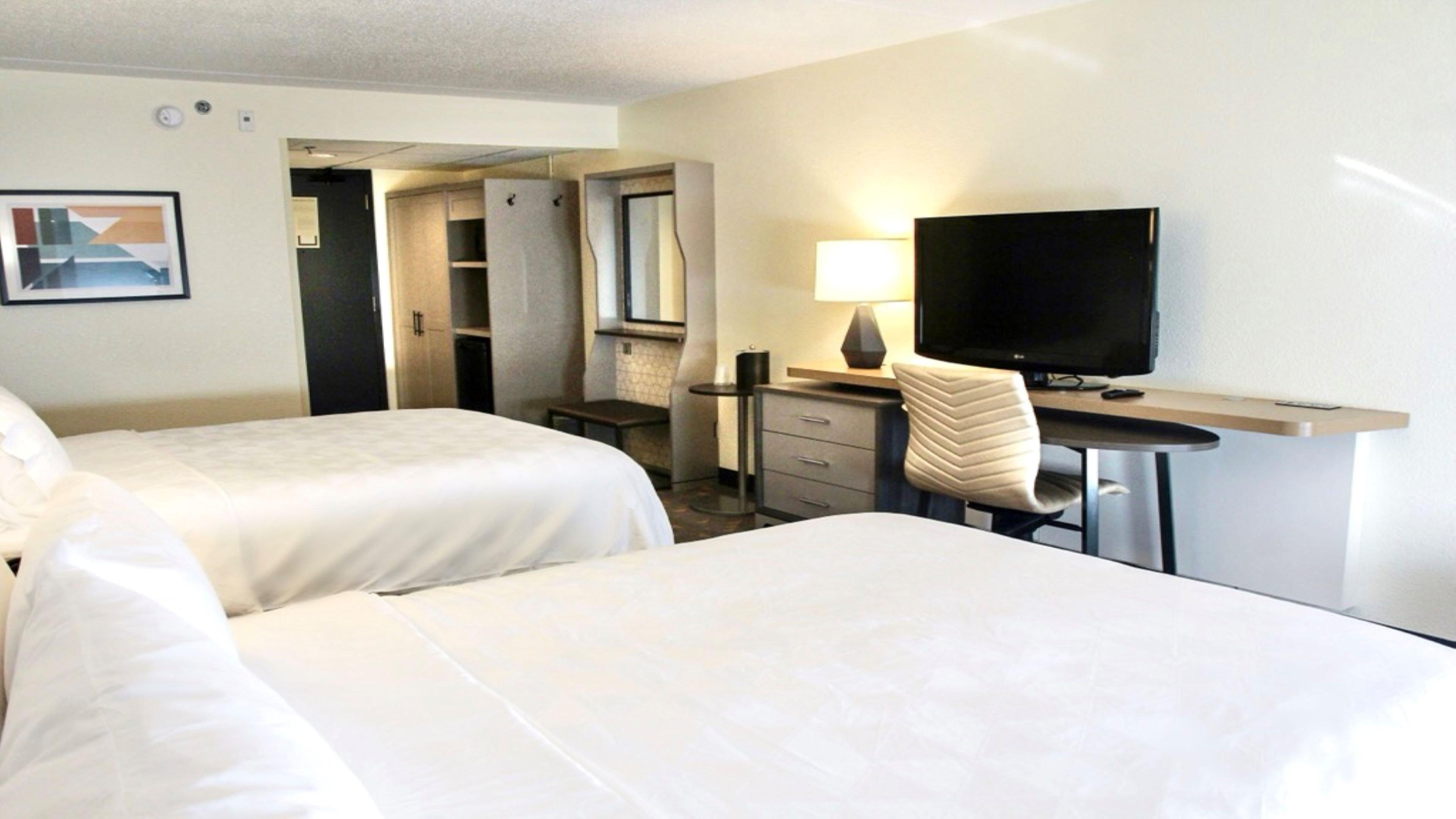 Holiday Inn Hotel & Suites Overland Park-Convention Center By Ihg Ngoại thất bức ảnh