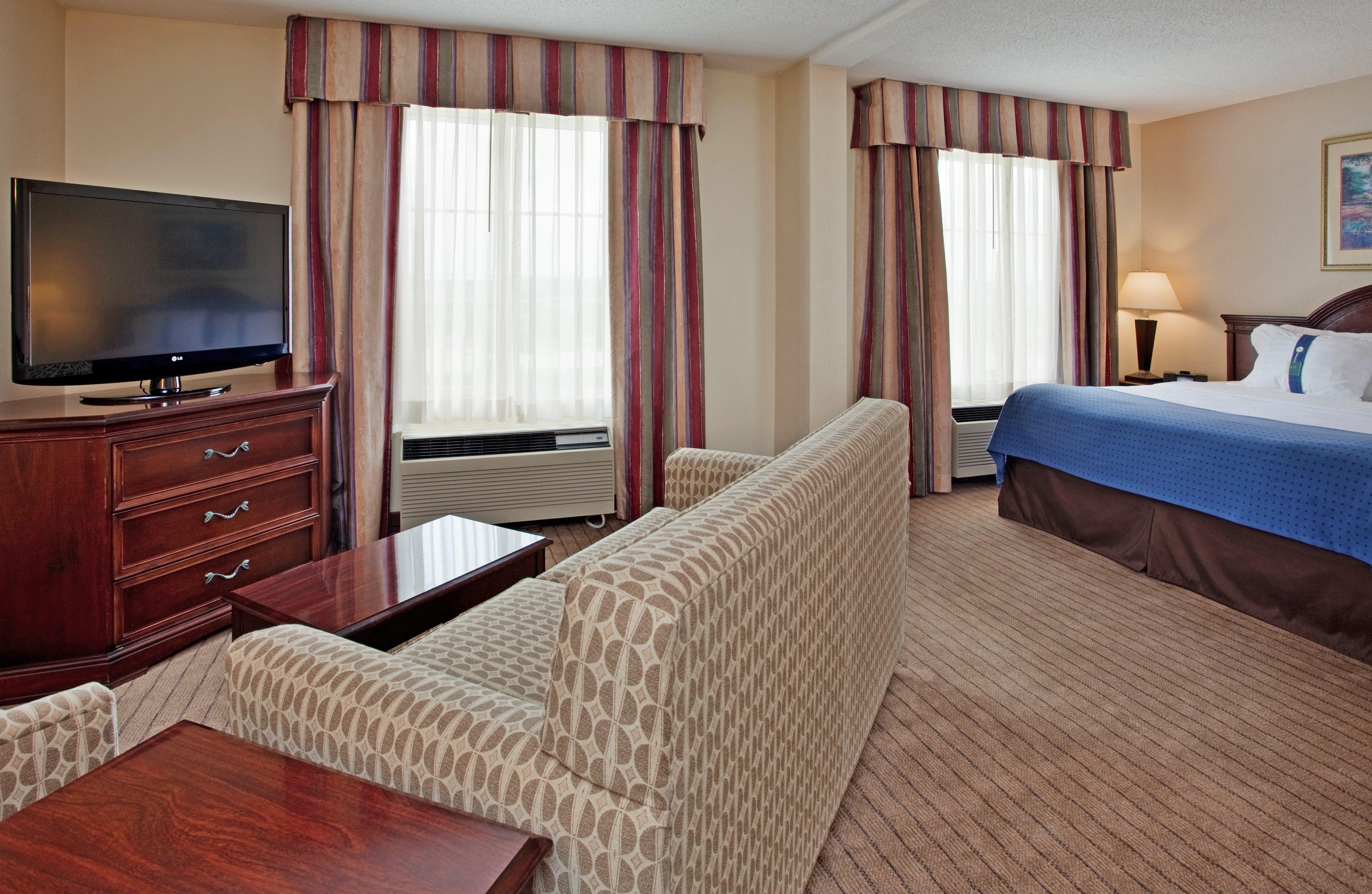 Holiday Inn Hotel & Suites Overland Park-Convention Center By Ihg Ngoại thất bức ảnh