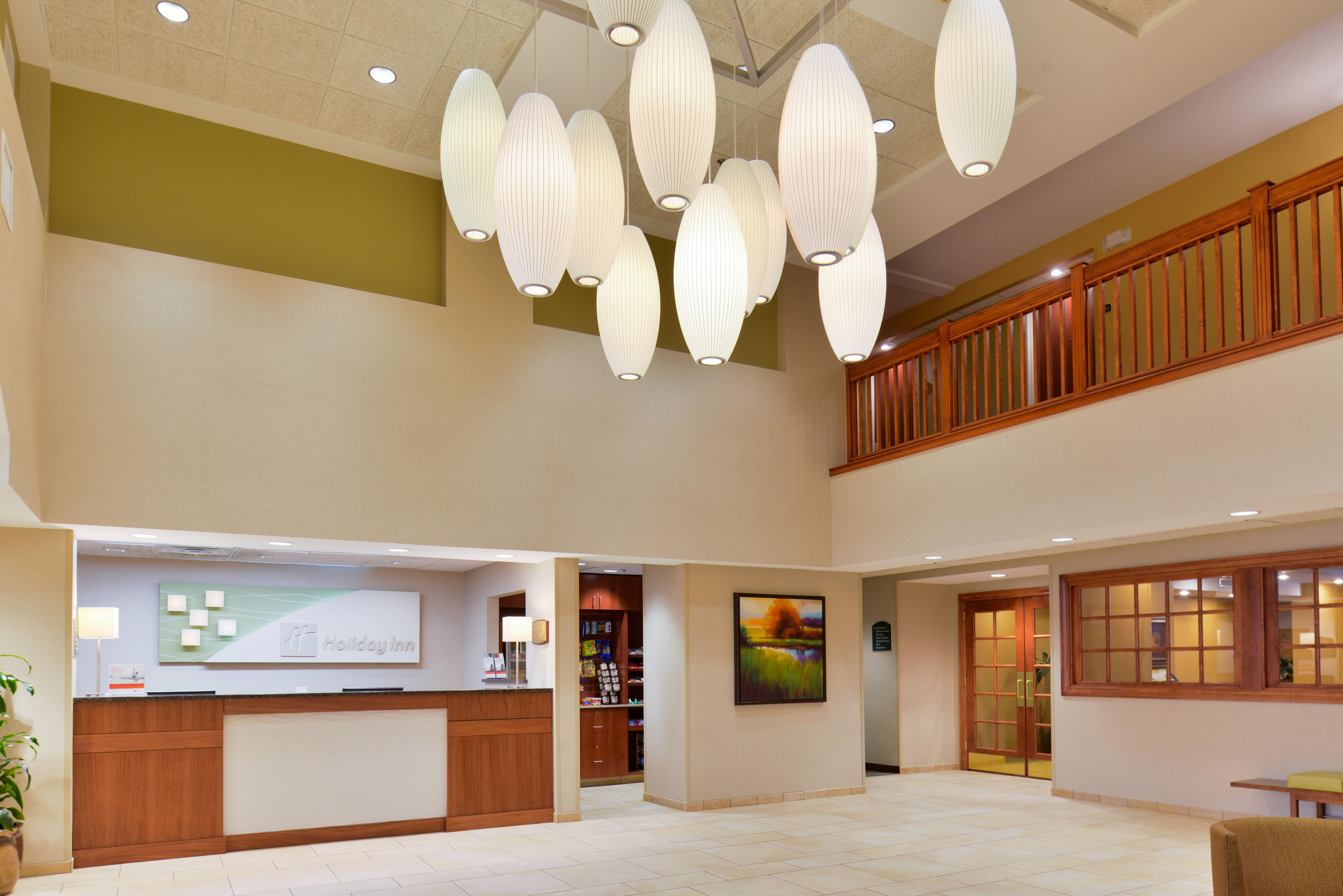 Holiday Inn Hotel & Suites Overland Park-Convention Center By Ihg Ngoại thất bức ảnh