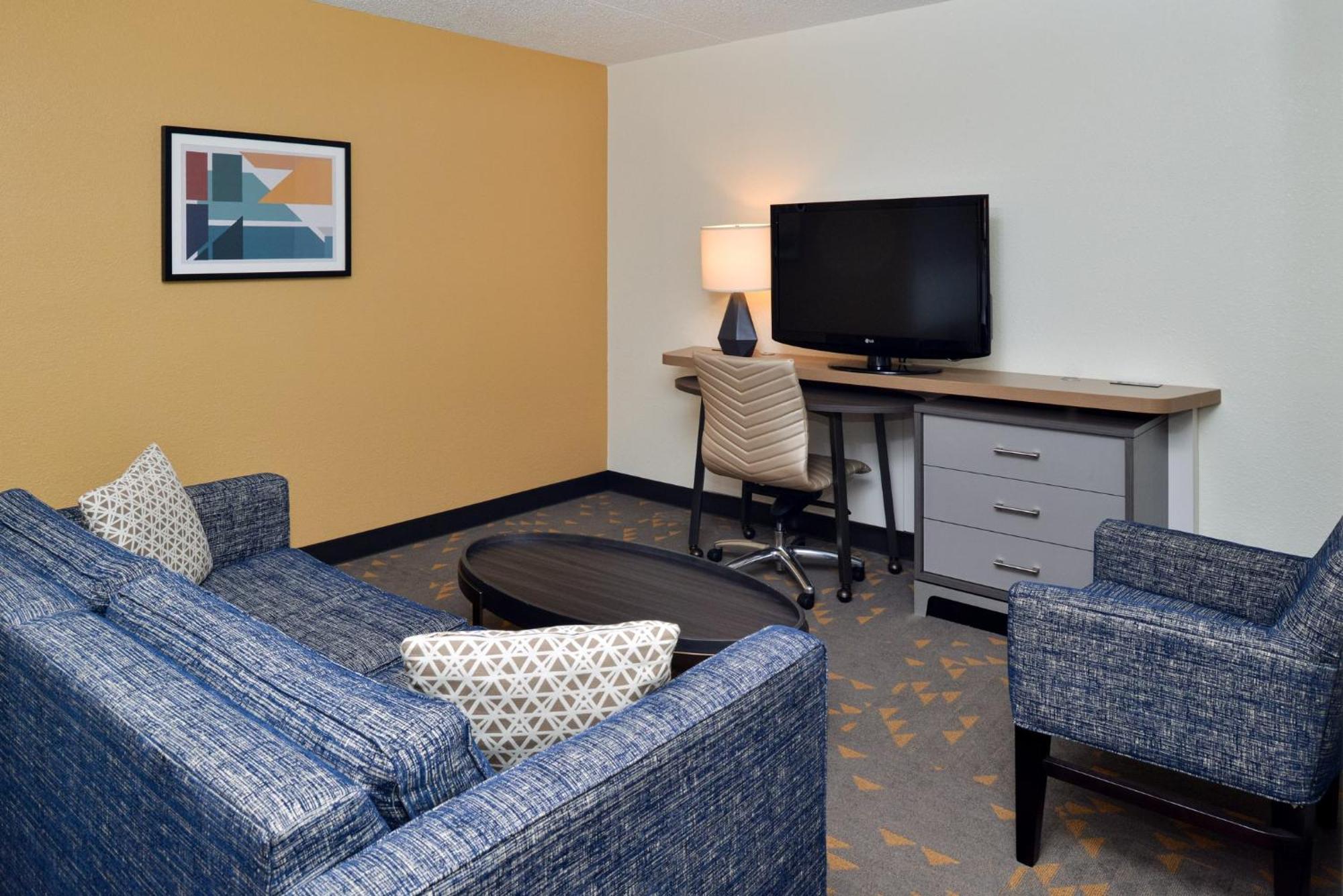 Holiday Inn Hotel & Suites Overland Park-Convention Center By Ihg Ngoại thất bức ảnh